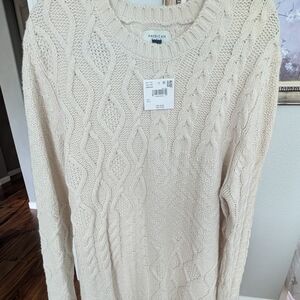 American Eagle Cable Sweater New With Tags Size Large ❤️